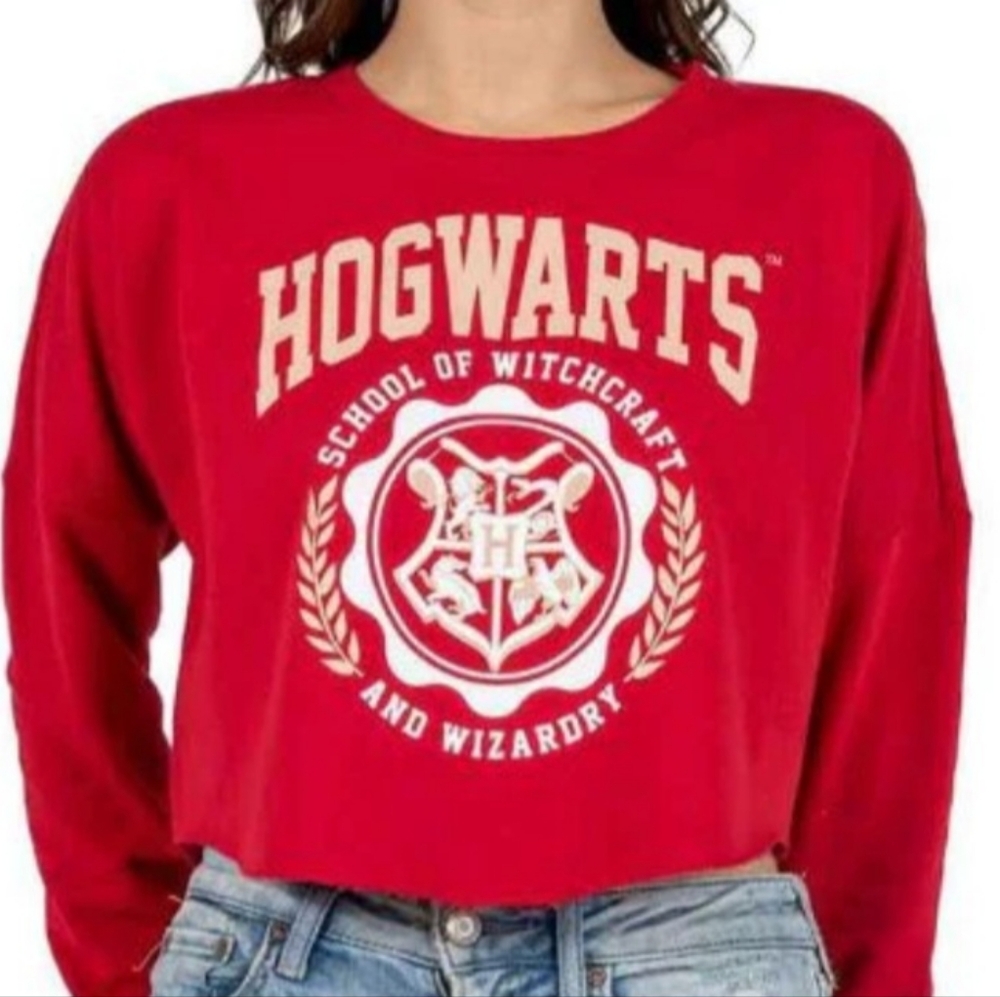 Harry Potter Hogwarts Juniors Red Crop Sweatshirt